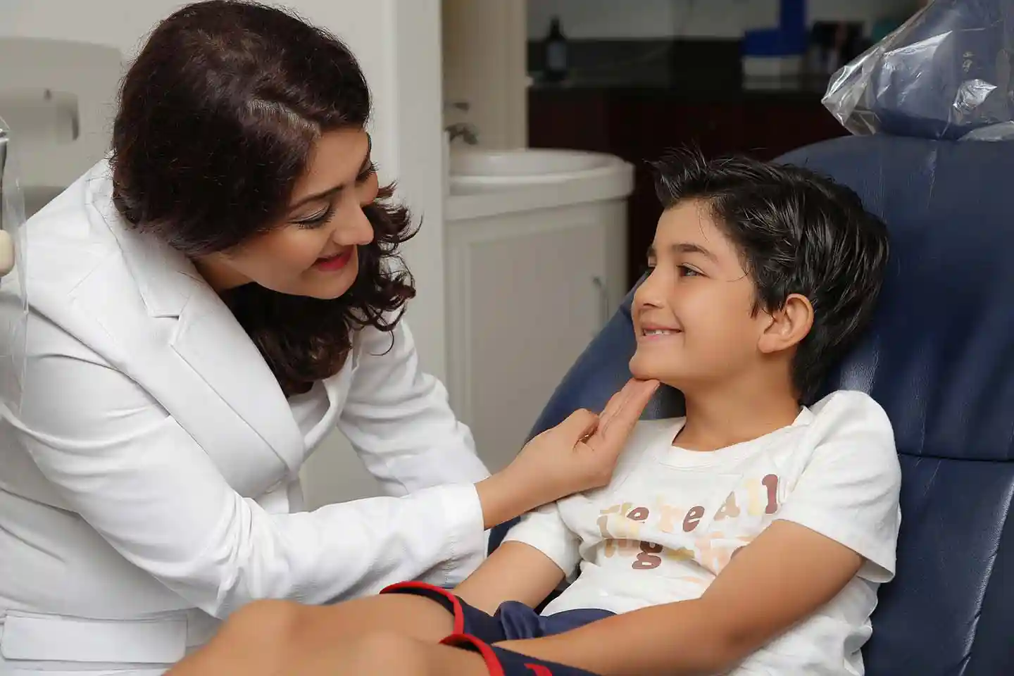 Glee_Dentistry_Mother_and_son_smile_family_Dentistry_2